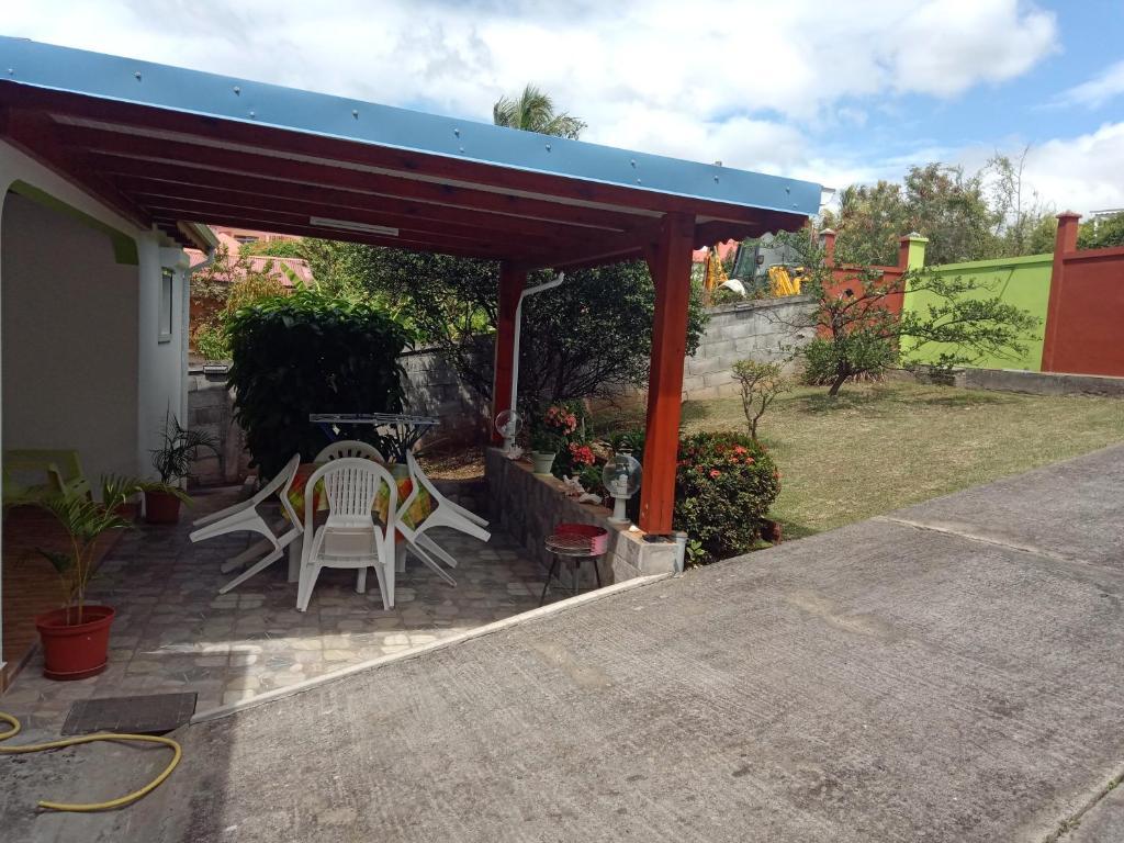 La Casa Binecha Avec Jacuzzi Villa Baillif Dış mekan fotoğraf