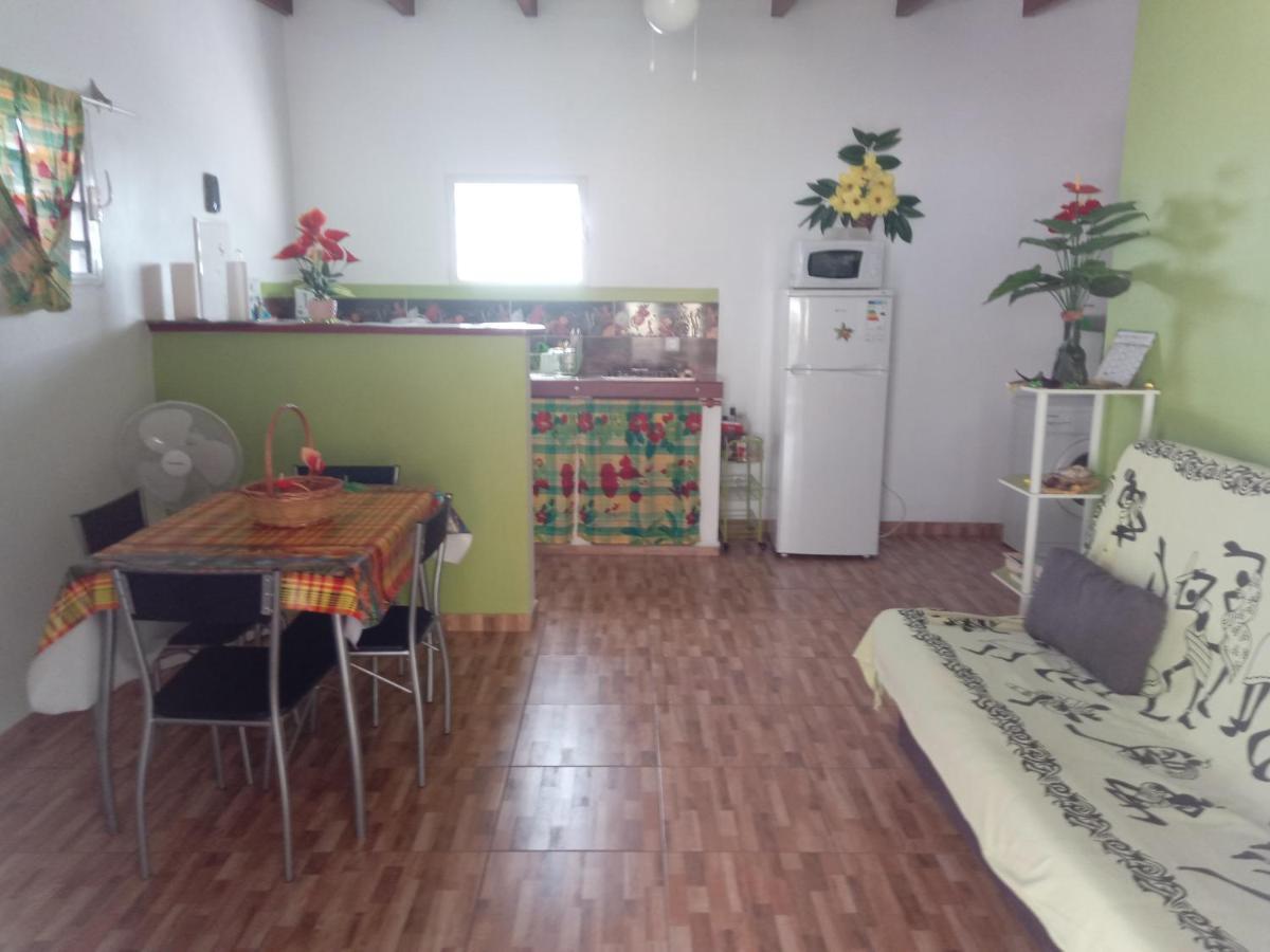 La Casa Binecha Avec Jacuzzi Villa Baillif Dış mekan fotoğraf