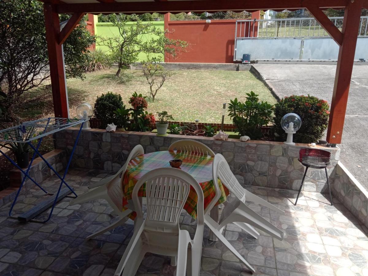 La Casa Binecha Avec Jacuzzi Villa Baillif Dış mekan fotoğraf
